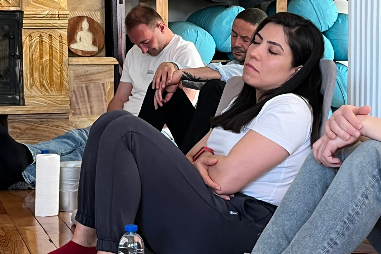 Energiemedizin: Einblicke in Reiki und andere Energieausgleichsmethoden